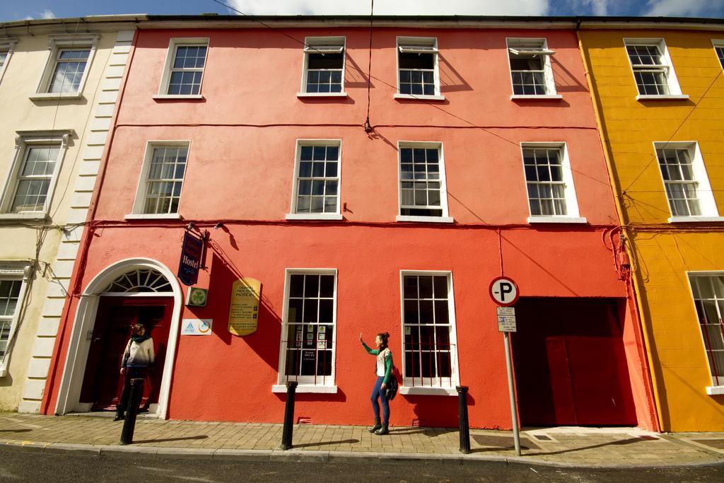 Cashel Holiday Hostel Exterior foto